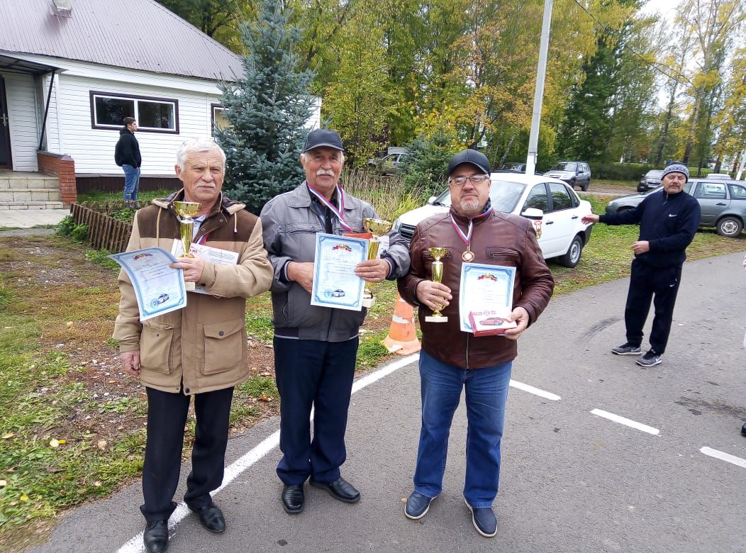 В Рыбной Слободе прошел "Автобабай-2019"