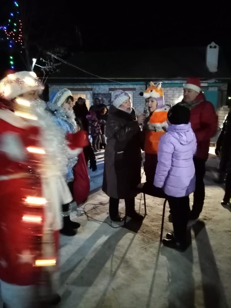 В селе Полянка Рыбно-Слободского района традиция встречи Нового года всем селом возобновилась