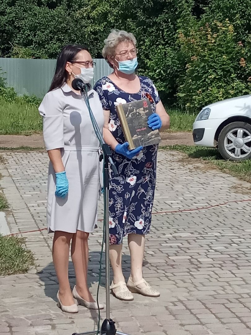 В Рыбно-Слободском районе состоялось торжество по случаю вручения книги “Татарстан: все для фронта, все для победы”.