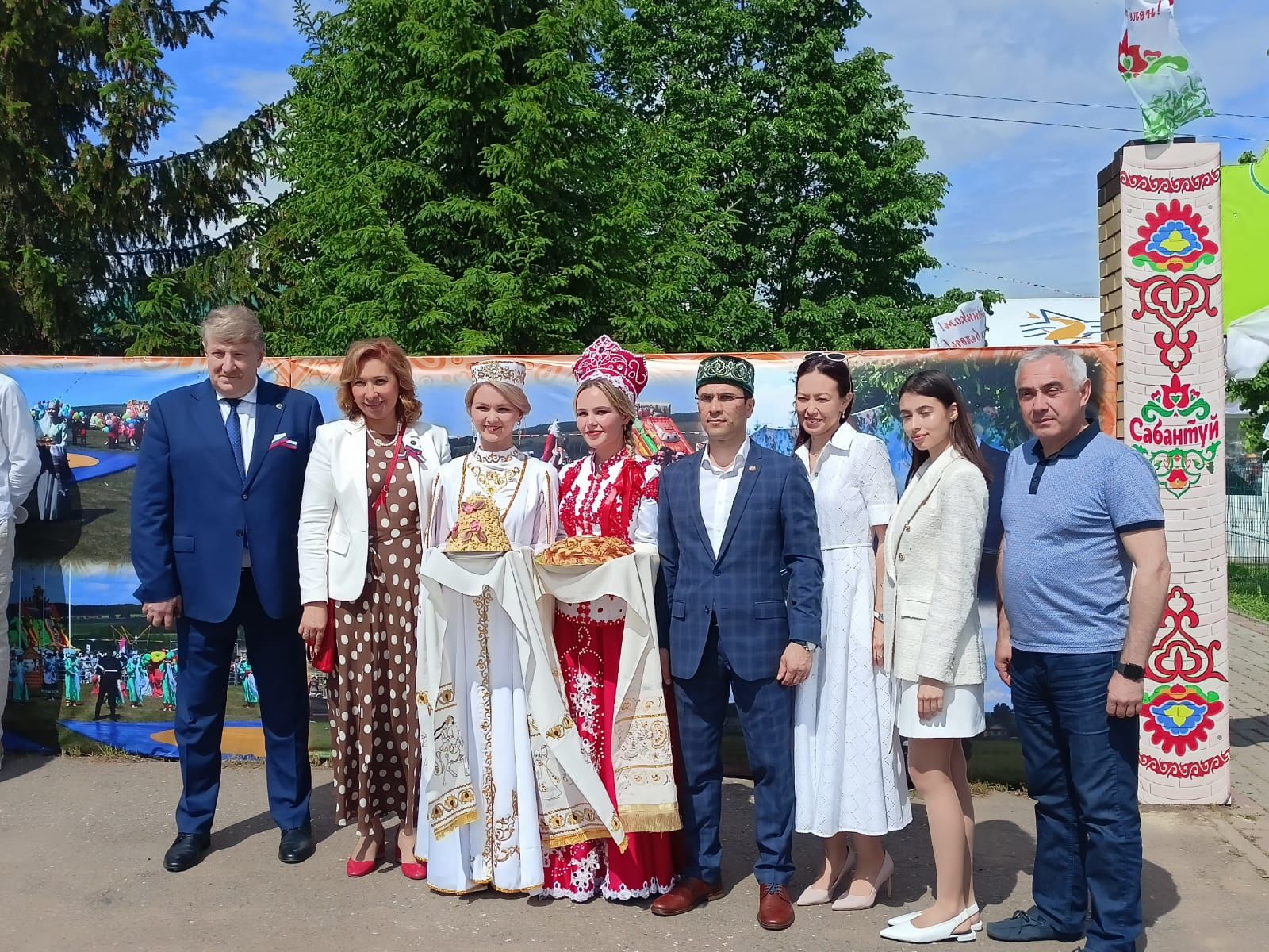 В Рыбной Слободе идет праздник Сабантуй