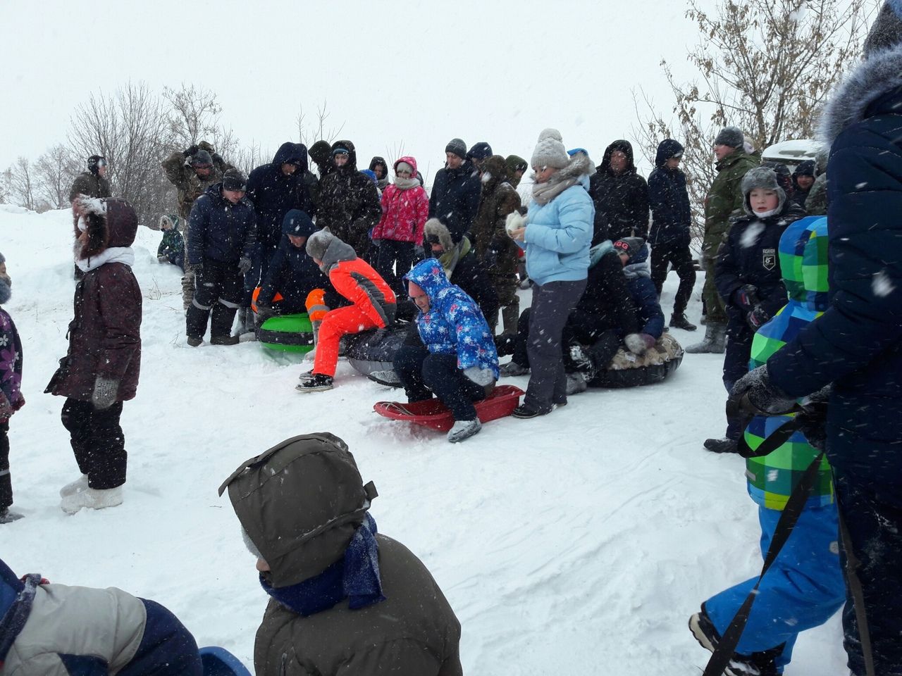 Кар-бураннар да адаштыра алмаган Югарытегермәнлеклеләрне. Чираттагы мәртәбә матур гадәтләренә тугры булып калганнар.