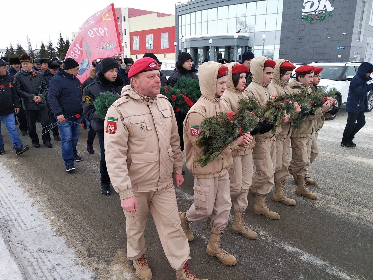 Прошел митинг по случаю возложения венков памяти погибших афганцев