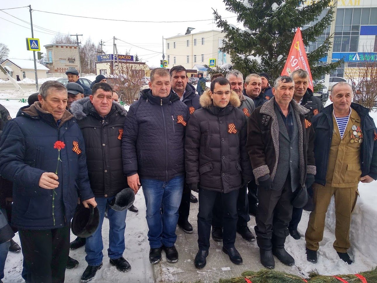 Прошел митинг по случаю возложения венков памяти погибших афганцев