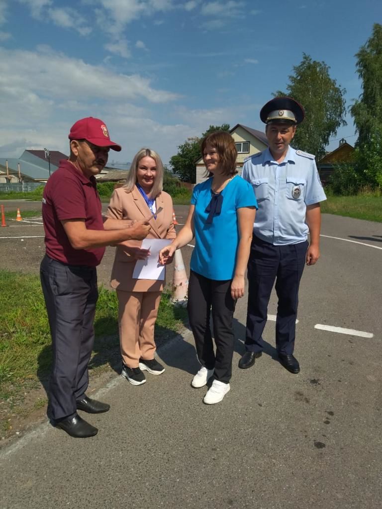 В Рыбно-Слободском районе прошёл конкурс "Автоледи"