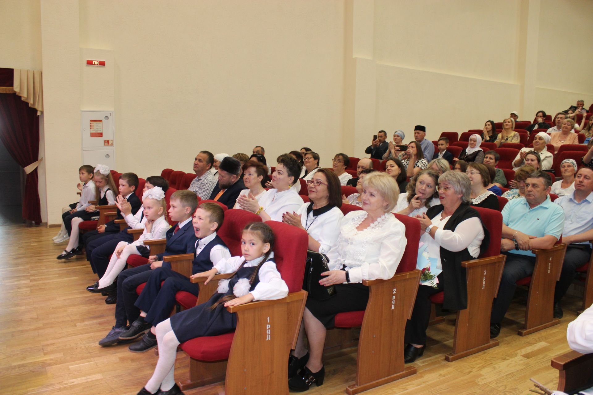 В Рыбно - Слободском районе прозвенел последний звонок