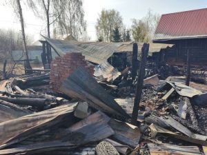 В Рыбно - Слободском районе сгорел дом