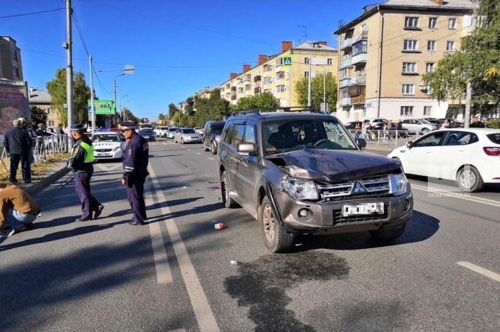 Смерть на «зебре»: Мать и дочь погибли под колесами иномарки в Казани