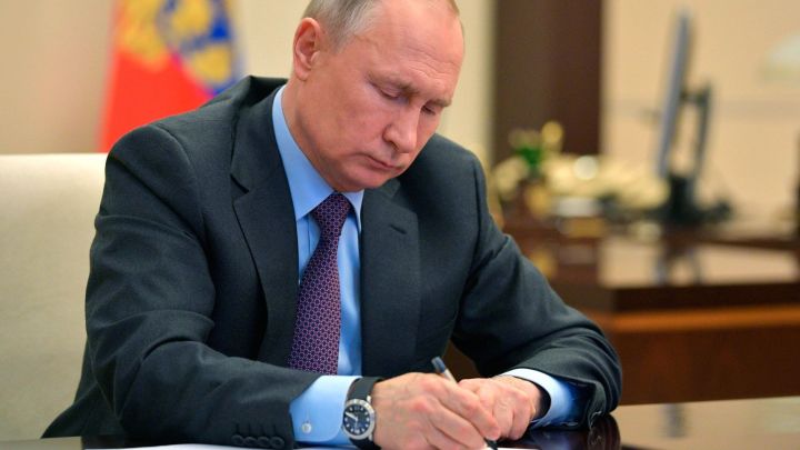 Путин увеличил важную для молодых россиян выплату