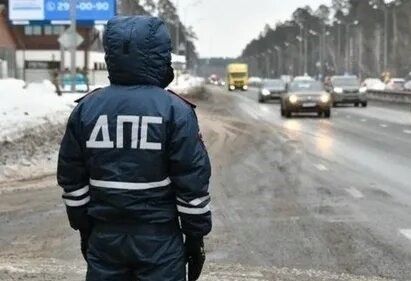 Автоинспекторы изъяли около двух килограмм гашиша