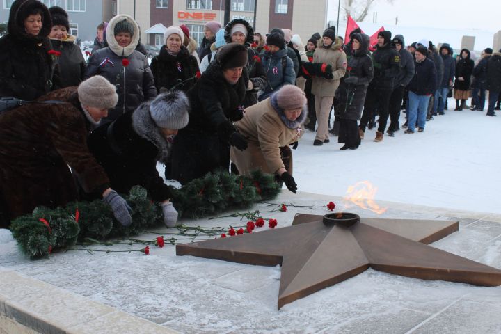 Рыбнослободцы приняли участие в митинге посвященном Дню защитников Отечества