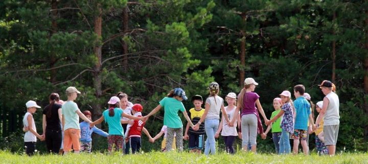 Увеличение количества путевок в детских летних лагерях