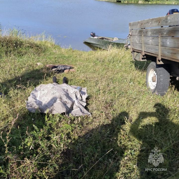 В Татарстане рыбак решил вплавь догнать уплывшую лодку и утонул